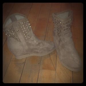 Khaki Heel Boots
