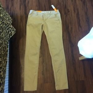 Mossimo Juniors Khaki Skinny fitting Pants(size 7)