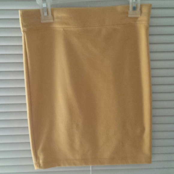 MUSTARD YELLOW COTTON FITTED MINI SKIRT