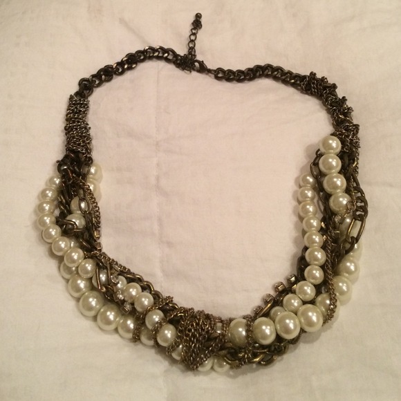 Gold, Pearl, Rhinestone Necklace