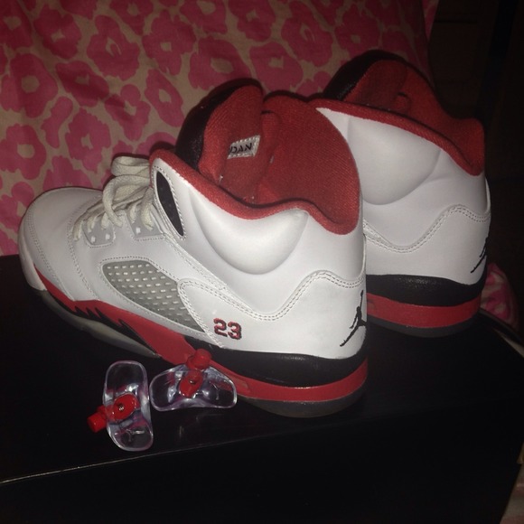 Firered 5s - Picture 3 of 4