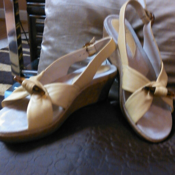 Dansko gold leather sandals
