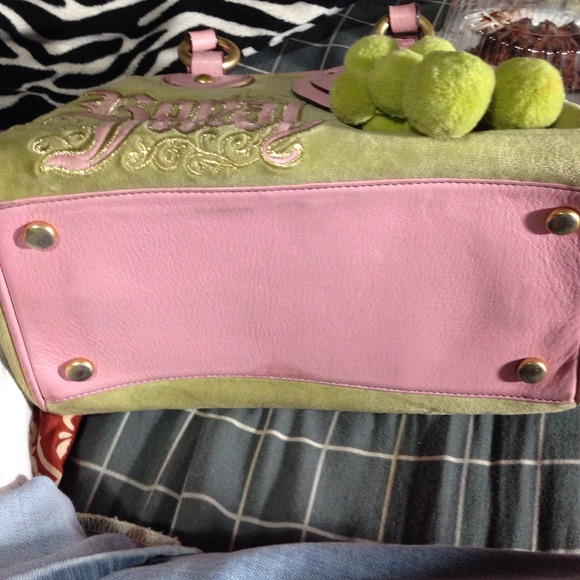 Juicy couture handbag - Picture 2 of 2