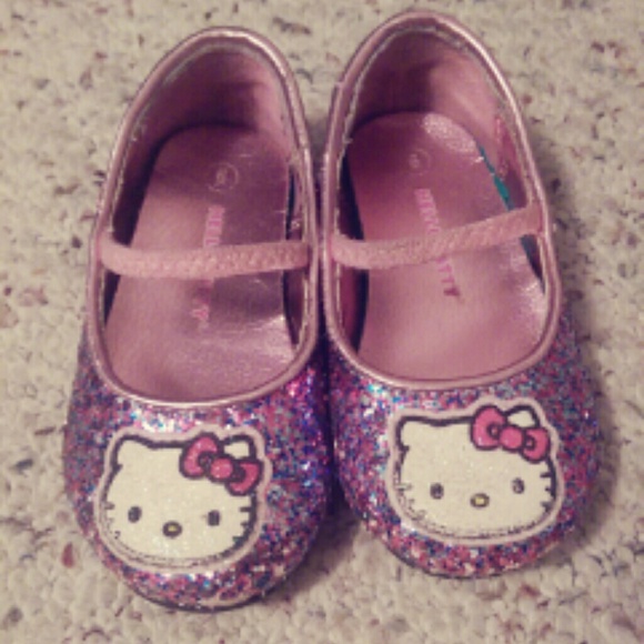 Hello Kitty glitter size 6 T toddler shoes
