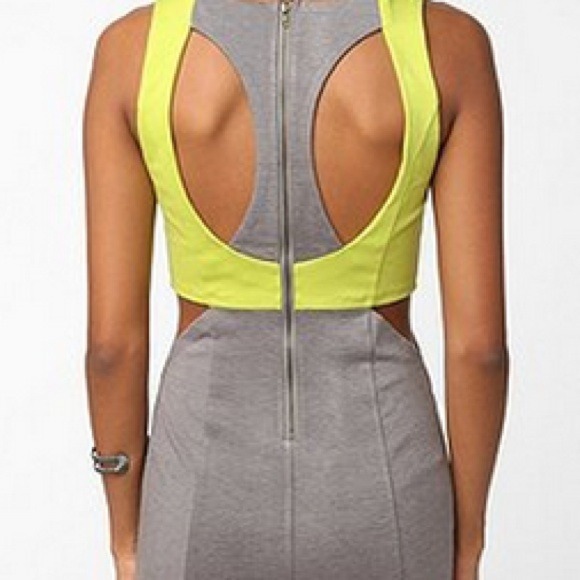 Color Block Cut-Out Dress - Picture 3 of 4