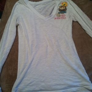 Medium Aeropostale long sleeve top