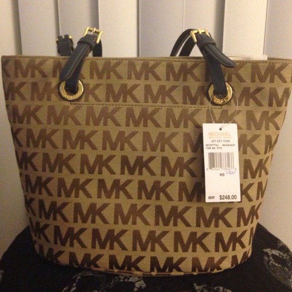 SOLD Authentic Michael Kors Bag.