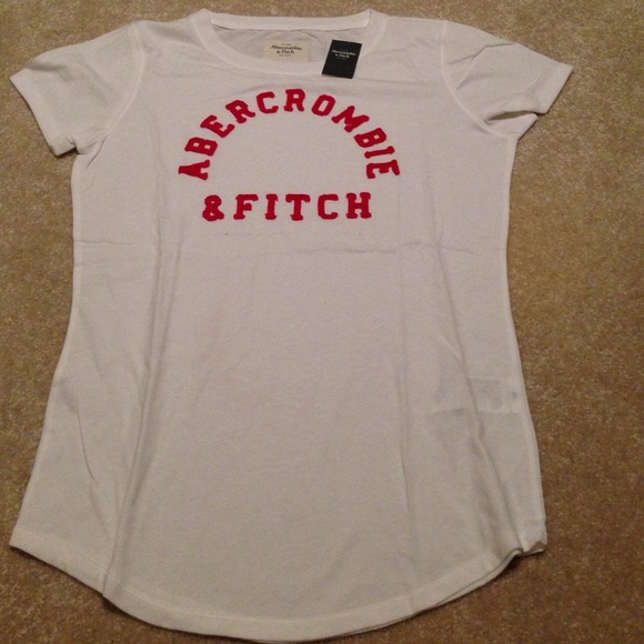 A&F NWT size medium white shirt - Picture 2 of 2