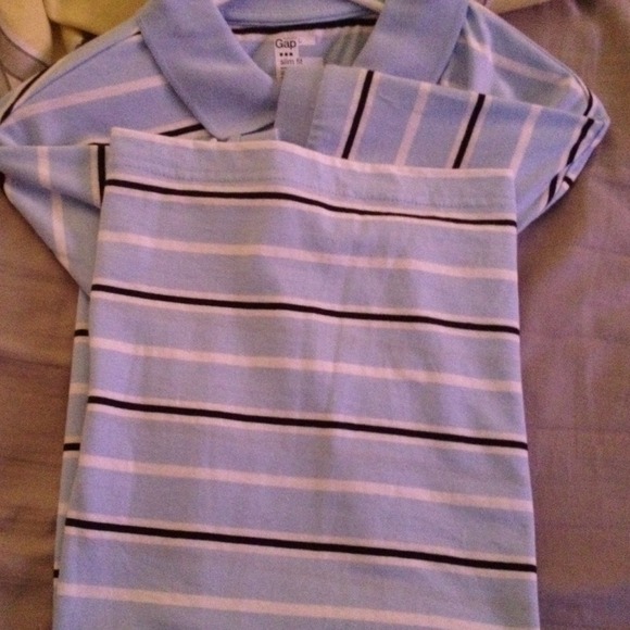 NEW men's stripped top!