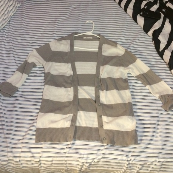 Forever 21 cardigan