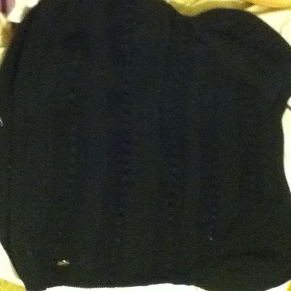 100% authentic black knit shirt