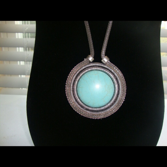 Simply Turquoise - Picture 2 of 2