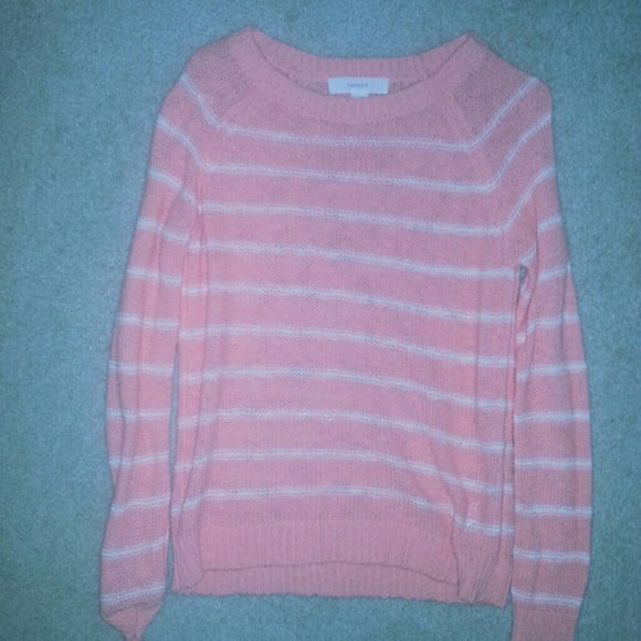 Sweater - Picture 1 of 1