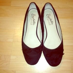 Size 9.5 Seychelles Suede Black Flats