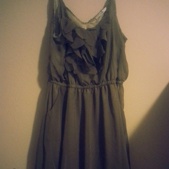 Dress - Picture 1 of 1