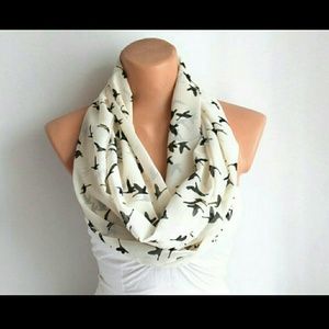 White infinity scarf with little black birds