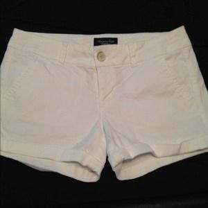 White American Eagle Shorts