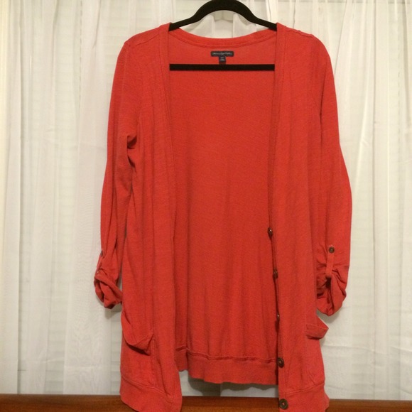 American eagle cardigan