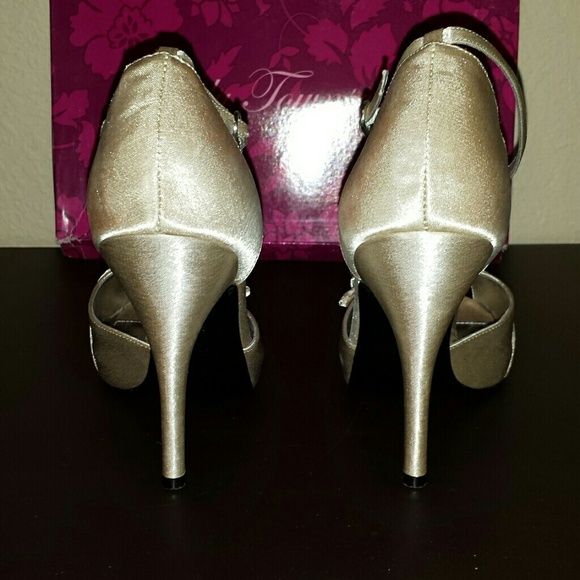 Lulu Townsend Size 9 Peep-toe Heels - Picture 4 of 4