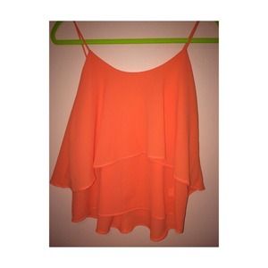 Top! Flowy perfect for any occasion!