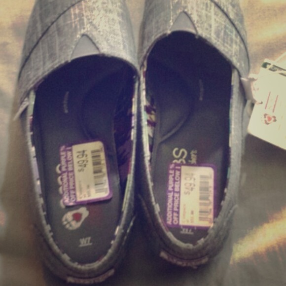 Brand New With Tags Bob's Shoes