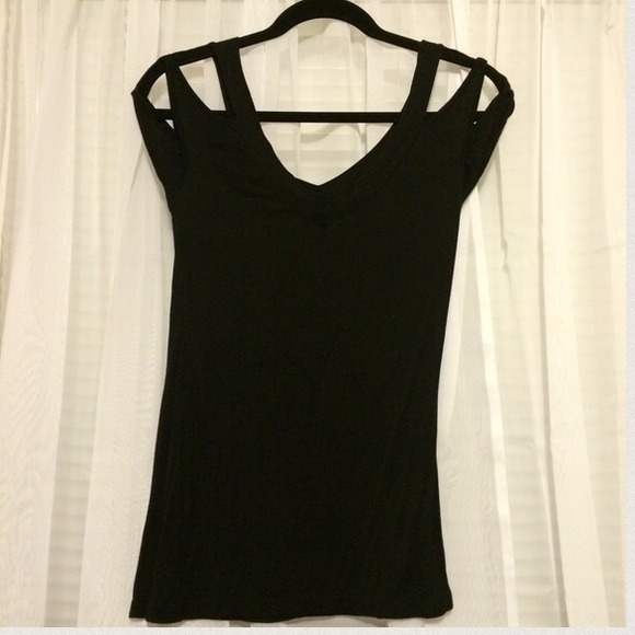 Top - Picture 2 of 2