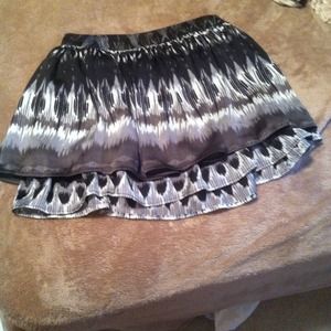Medium forever 21 skirt