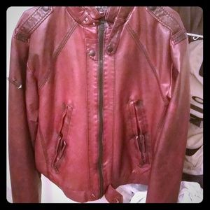 MEN'S XXL RED LEATHER JACKET