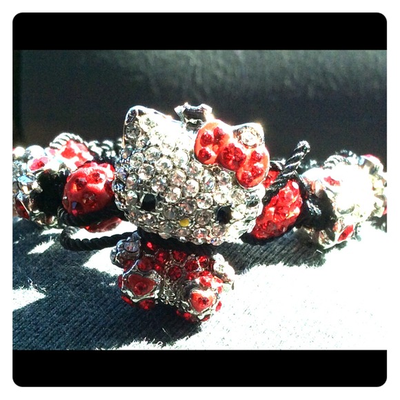 Hello kitty bracelet - Picture 1 of 1