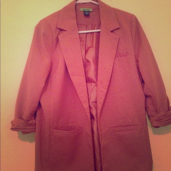 Salmon boyfriend blazer!