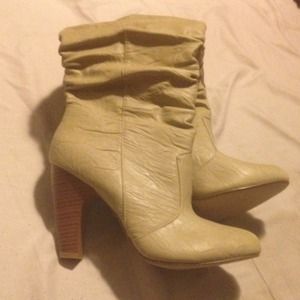 Adorable dressy boots