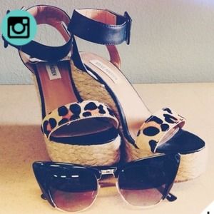 Stylish Leopard Wedges!!