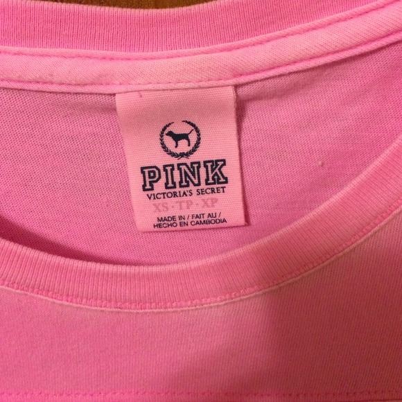 VS Pink tee - Picture 2 of 3