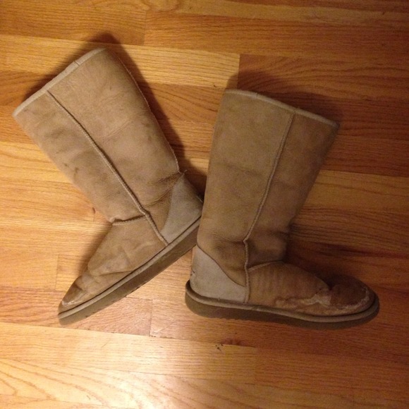 🚫Sold🚫Tall sand UGG boots size 8