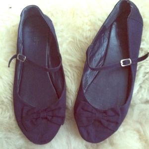 F21 Navy Bow Shoes with Strap