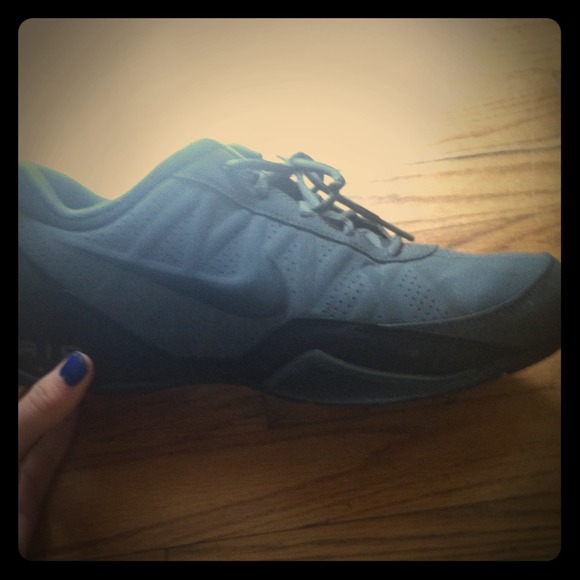 Gently used nike air's