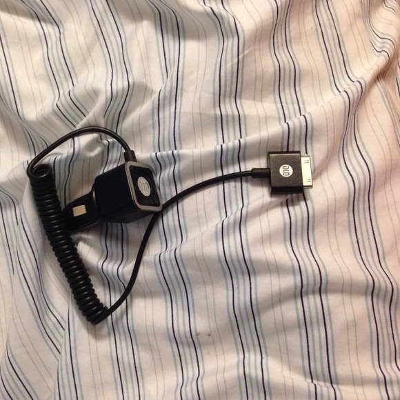 🚫traded🚫Iphone 4 car charger