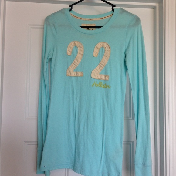 Hollister long sleeve shirt!