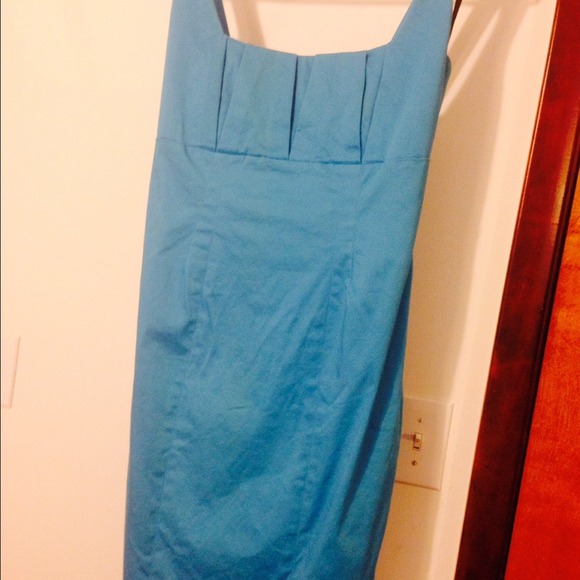 Dress - Picture 1 of 2