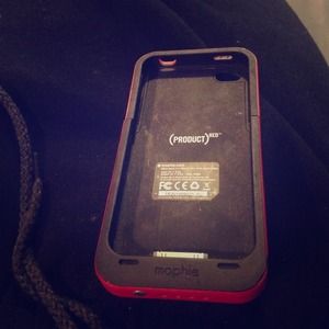 iPhone 4 mophie product (red)