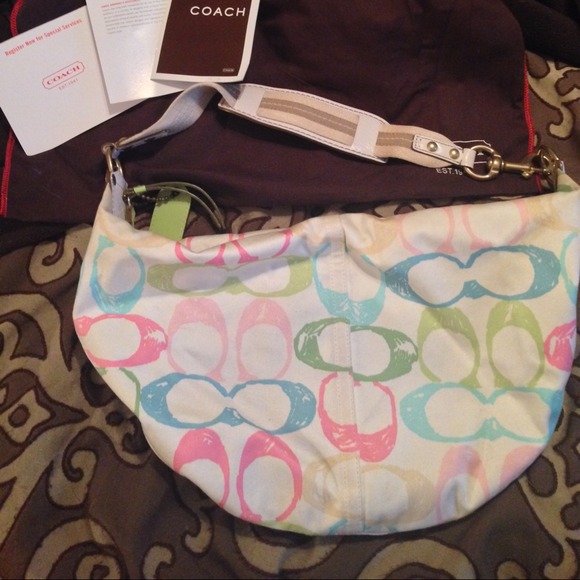 AUTHENTIC Coach Scribble Hobo Style