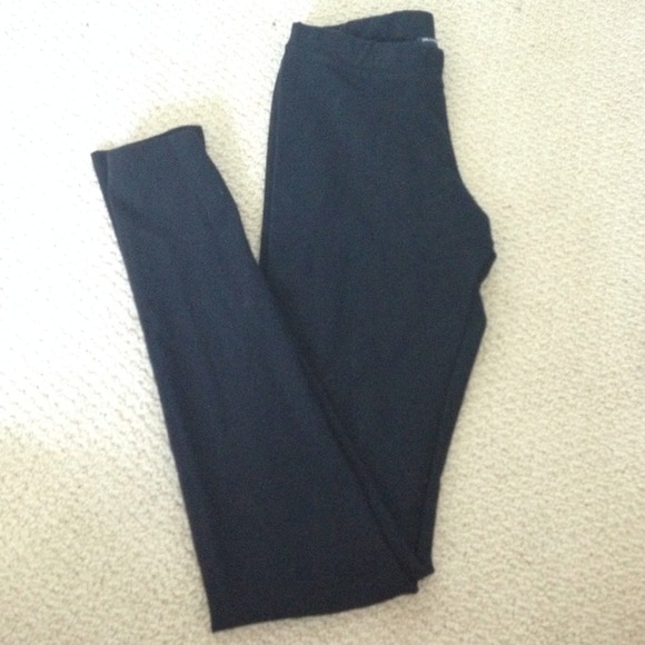 RARE Brandy Melville Kellis (Thick Pant-Leggings)