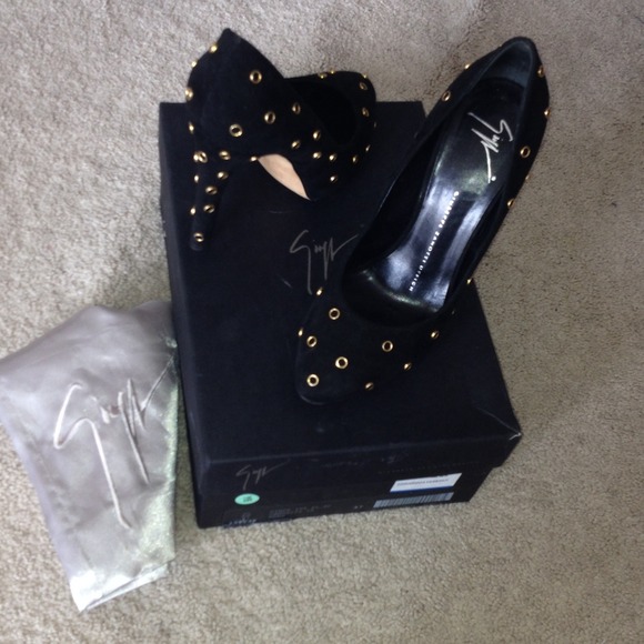 1000% AUTHENTIC Giuseppe Zanotti shoes