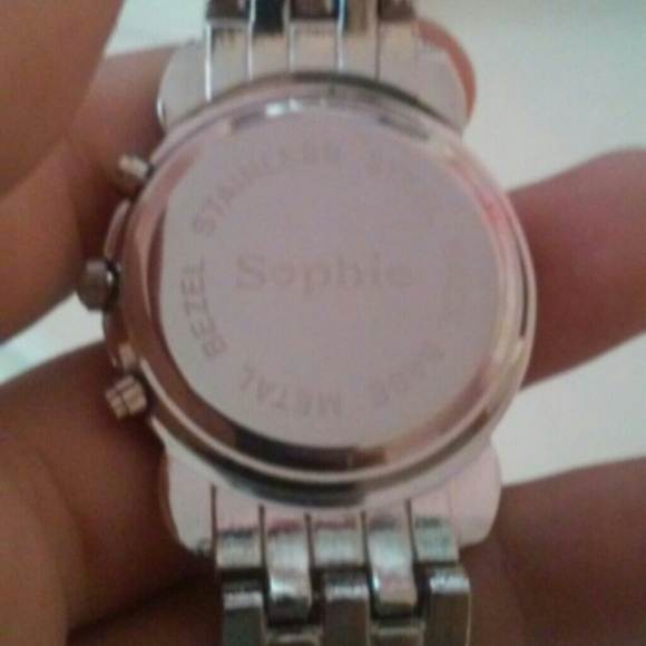 Sophie Watch - Picture 4 of 4