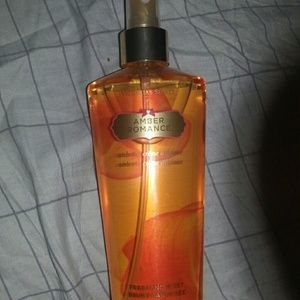 Victoria secret amber romance body spray