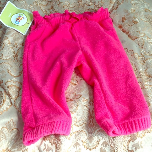 Super-cute pink pants for babies
