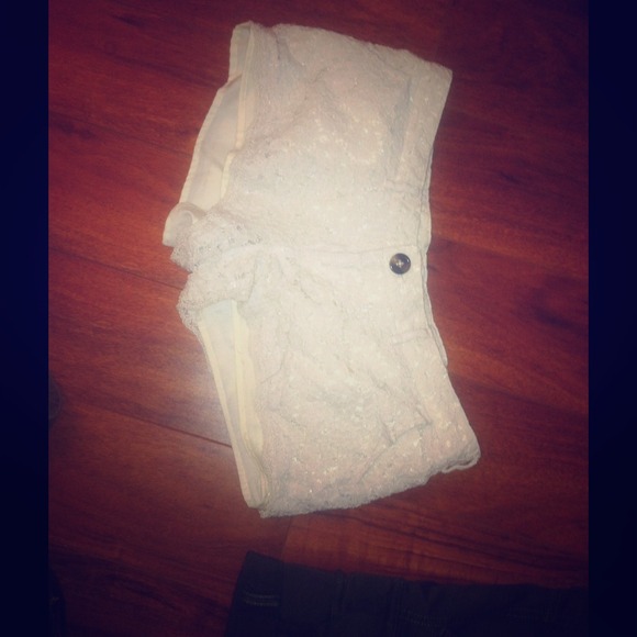 Lace shorts size small