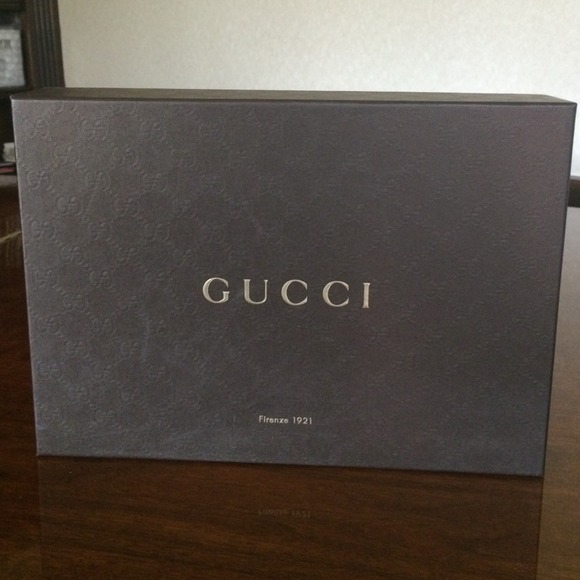 Authentic Gucci Women's shoes box