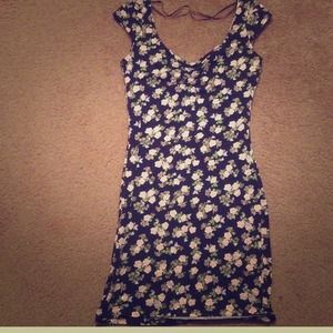 H&M body con dress