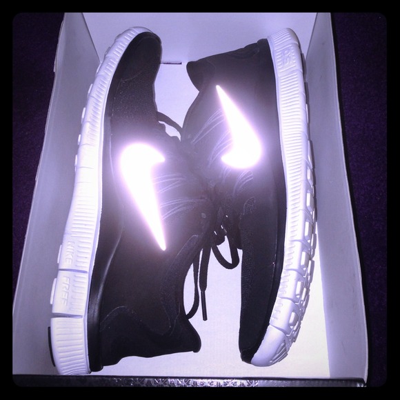 Nike free runs